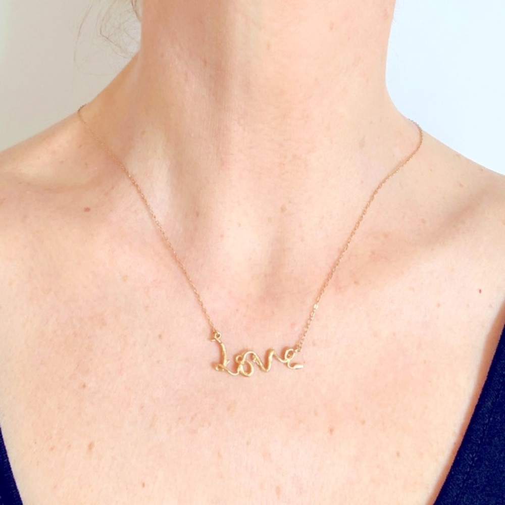 🌹Vintage Solid 14k stamped Rose Bud LOVE Necklace🌹Substantial size lettering🌹